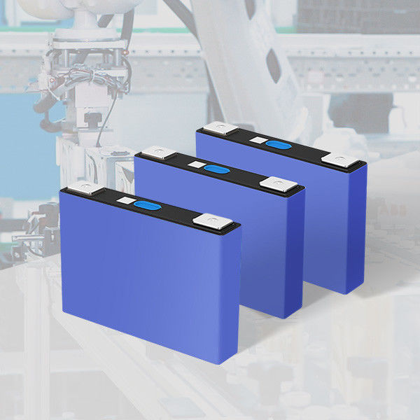 EVE Prismatische batterijcel, 5C-ontladingscel, 42Ah NMC-cel voor elektrische voertuigen, auto's, bussen, motorfietsen